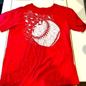 Baseball shirt. Size S.